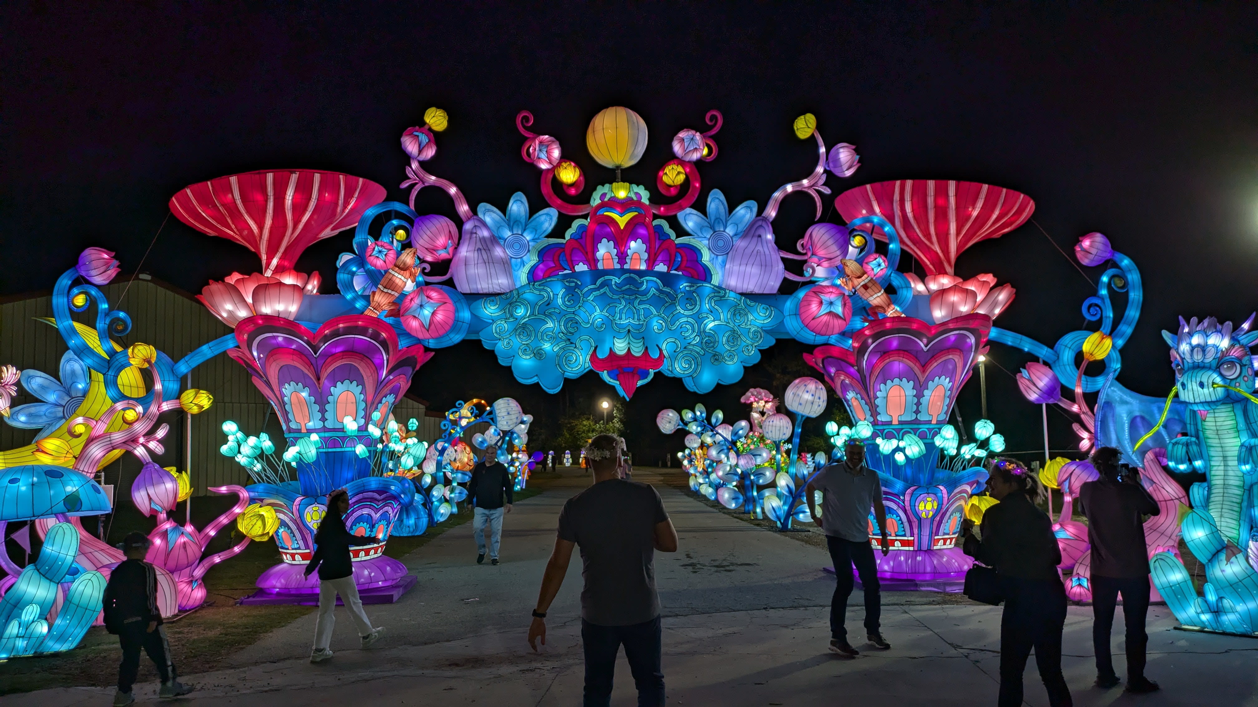 Autumn Glow Festival – A Seasonal Celebration for All